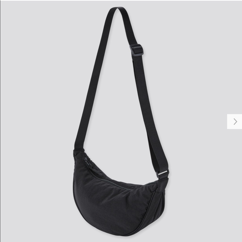 UNIQLO Round Mini Shoulder Bag (NWOT)